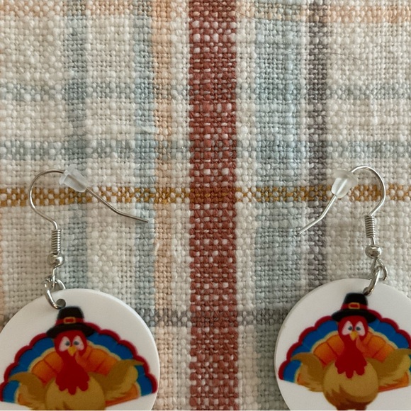 Thanksgiving Turkey 🦃 Earrings - Picture 2 of 4